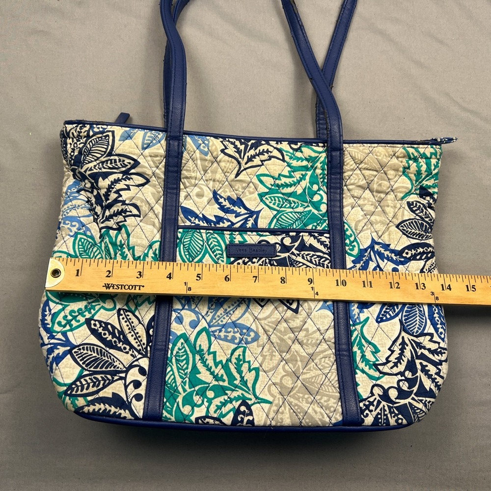 Vera Bradley Shoulder Bag Womens Quilted Zippered Santiago - Picture 5 of 14